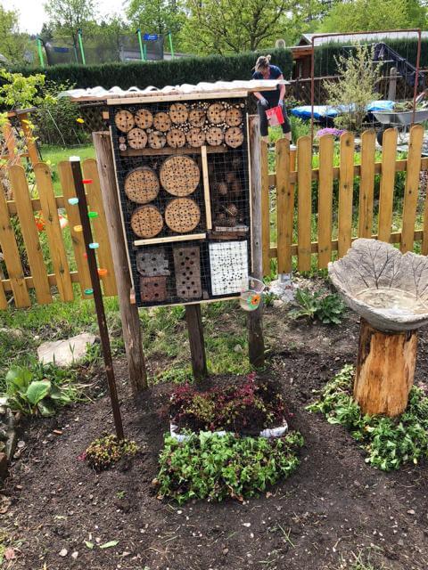 Bild "Fotogalerie:10_Insektenhotel.JPG"